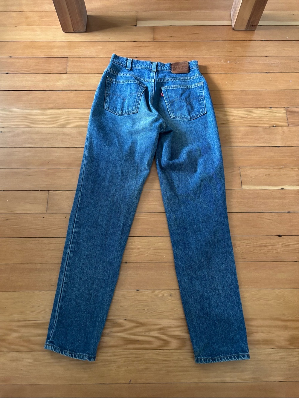 Vintage 1990s Levi’s 531 mid blue faded dark wash high rise tapered leg - Picture 3 of 13